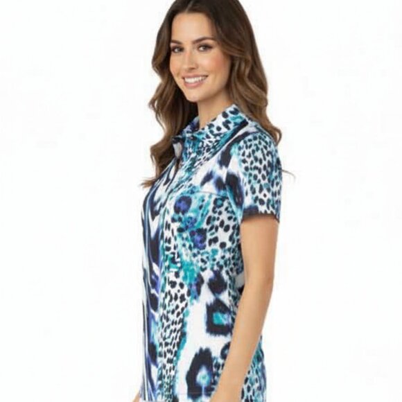 NEW Chico's Zenergy Golf 3/XL White/Multi Blue Animal Print Short Sleeve Blouse - Picture 2 of 5